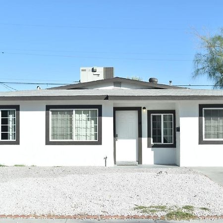 Luxury Stay At Modern House Las Vegas Exterior photo