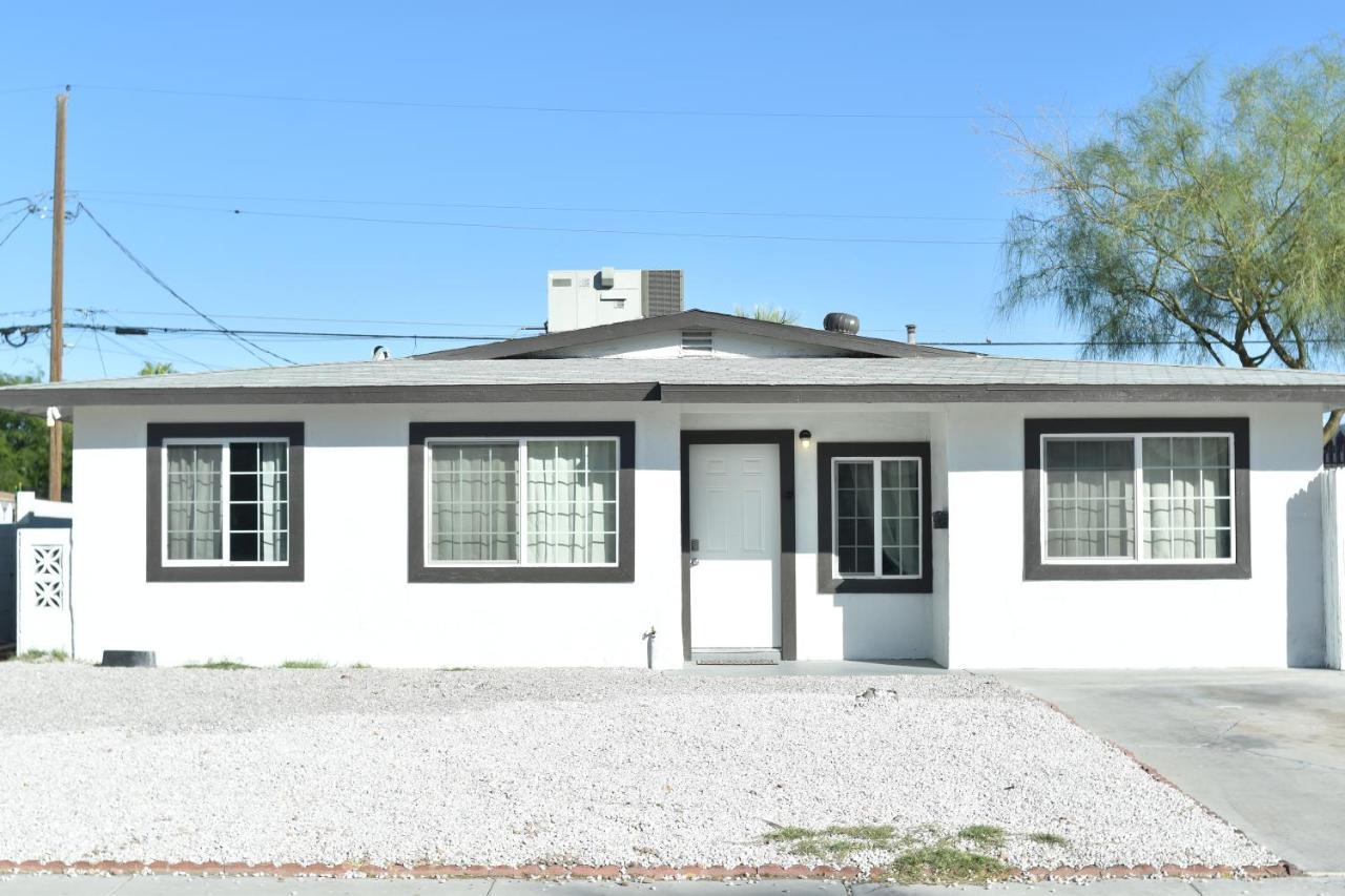 Luxury Stay At Modern House Las Vegas Exterior photo