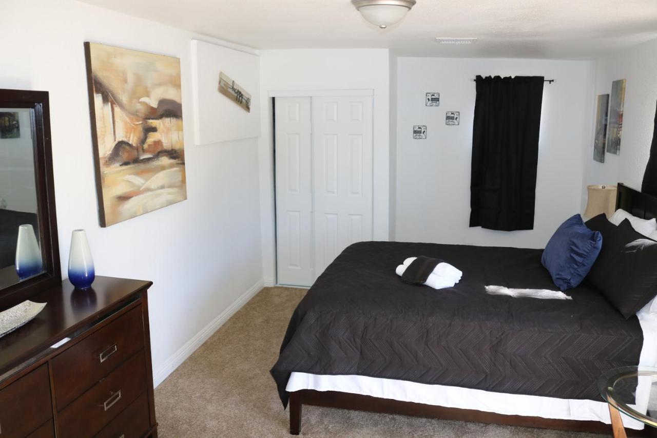 Luxury Stay At Modern House Las Vegas Exterior photo