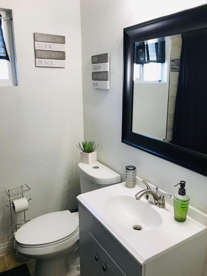 Luxury Stay At Modern House Las Vegas Exterior photo