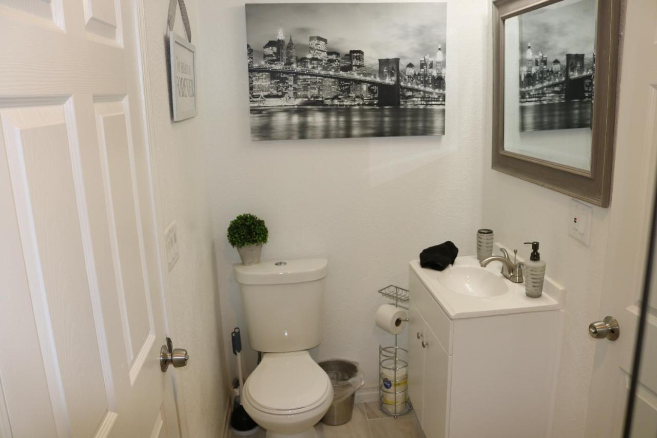 Luxury Stay At Modern House Las Vegas Exterior photo
